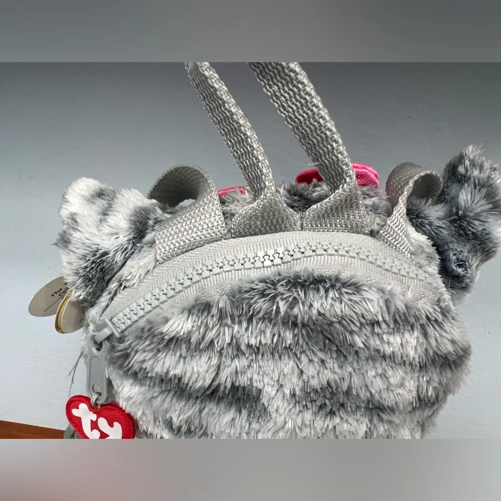 The TY GEAR Collection NWT KIKI Gray  Kitty Backpack Gray Pocket 11